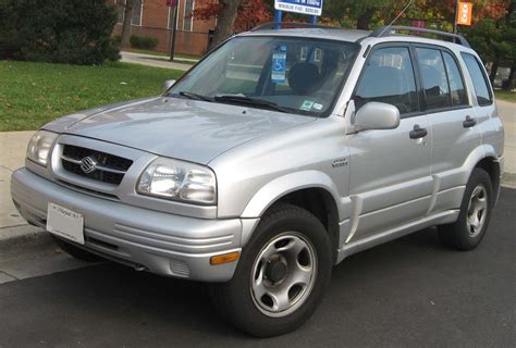 1999 Suzuki Vitara photo