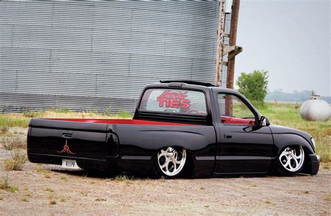 1999 Toyota Tacoma photo