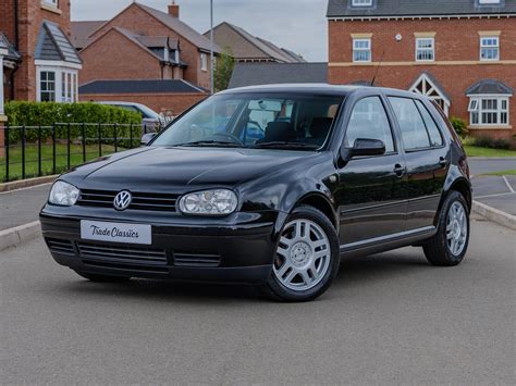 1999 Volkswagen Golf photo