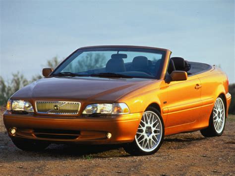 1999 Volvo C70 photo