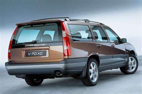 1999 Volvo X70 photo