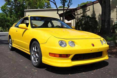 2000 Acura Integra photo