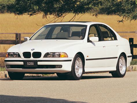 2000 Bmw 528 photo