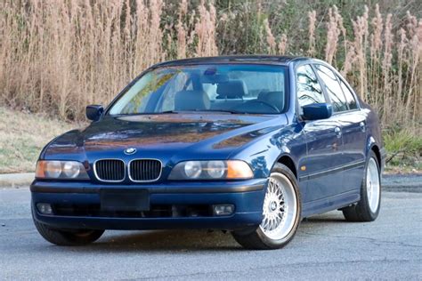 2000 Bmw 528i photo