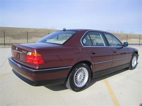 2000 Bmw 740il photo