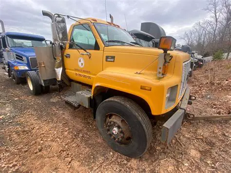 2000 Chevrolet C7500 photo