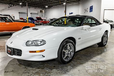 2000 Chevrolet Camaro photo