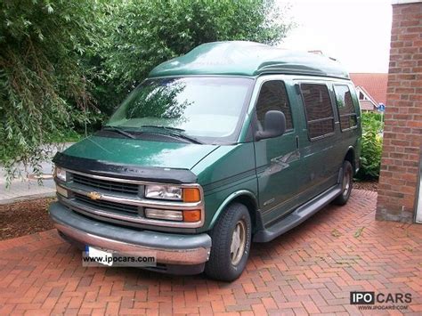 2000 Chevrolet Chevy van engine