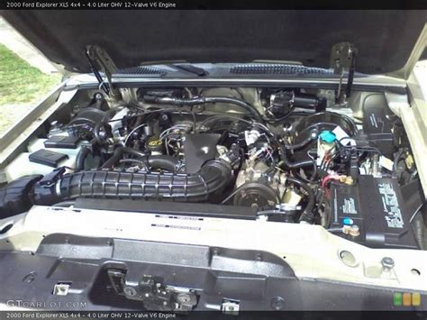 2000 Chevrolet Explorer engine