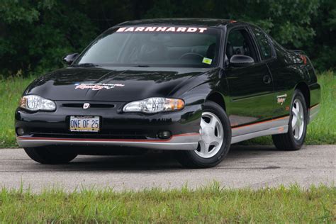 2000 Chevrolet Monte carlo photo