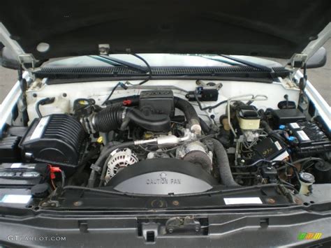 2000 Chevrolet Silverado 3500 engine