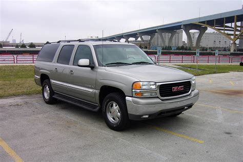 2000 Chevrolet Yukon xl photo