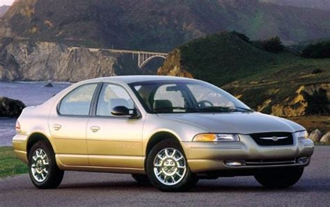 2000 Chrysler Cirrus photo