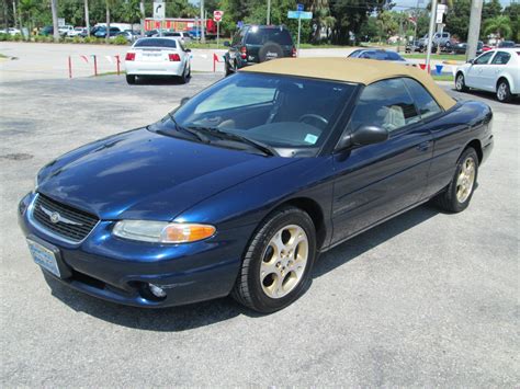 2000 Chrysler Sebring convertible photo