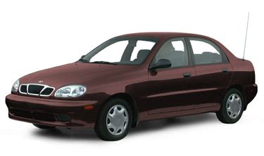 2000 Daewoo Lanos photo