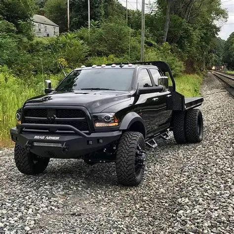 2000 Dodge Dodge truck photo