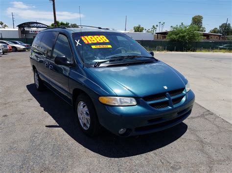 2000 Dodge Grand caravan photo