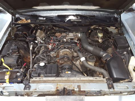 2000 Ford Crown victoria engine