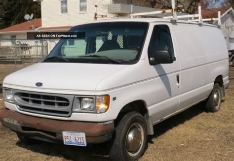 2000 Ford Econoline