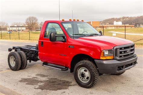 2000 Ford F super duty engine