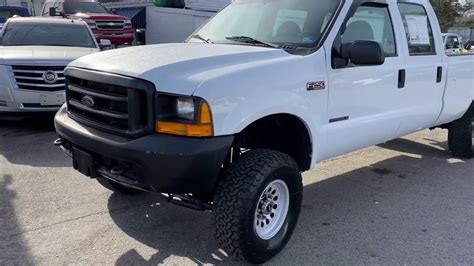 2000 Ford F-250 engine