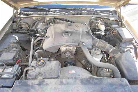 2000 Ford Grand marquis engine