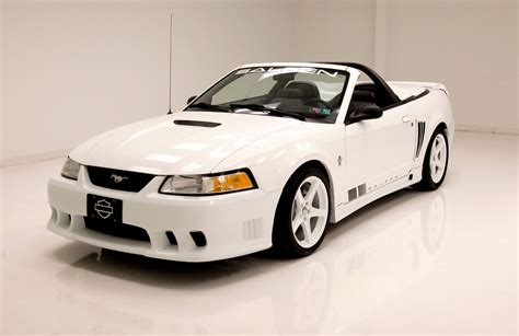 2000 Ford Mustang convertible engine