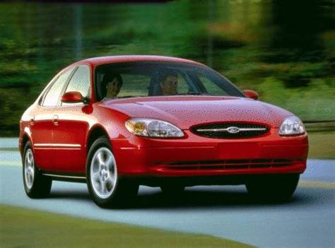 2000 Ford Taurus photo