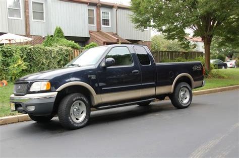 2000 Ford Triton photo