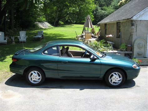 2000 Ford Zx2 (escort) photo