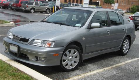 2000 Infiniti G20 photo