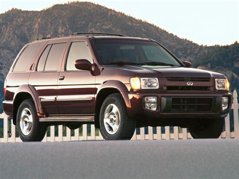 2000 Infiniti Qx4 photo