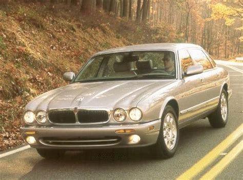 2000 Jaguar Sedan range photo