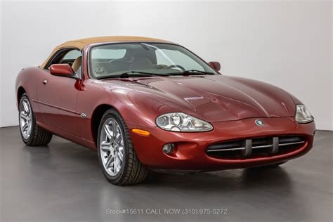 2000 Jaguar Xk8 photo