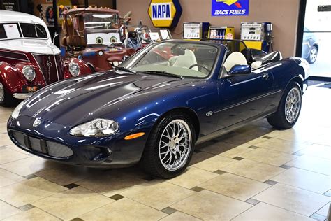 2000 Jaguar Xk8