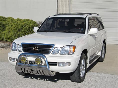 2000 Lexus Lx photo