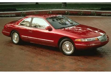 2000 Lincoln Mark viii photo