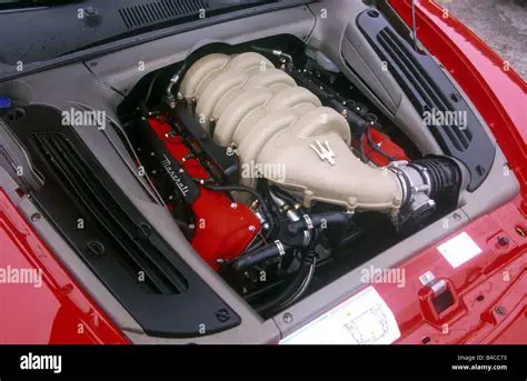 2000 Maserati Spyder engine