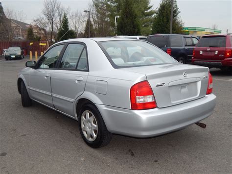 2000 Mazda Protege photo