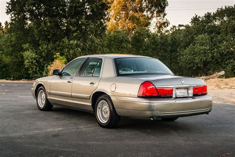 2000 Mercury Grand marquis