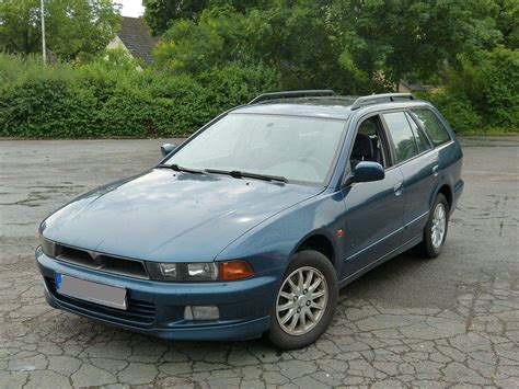 2000 Mitsubishi Galant photo