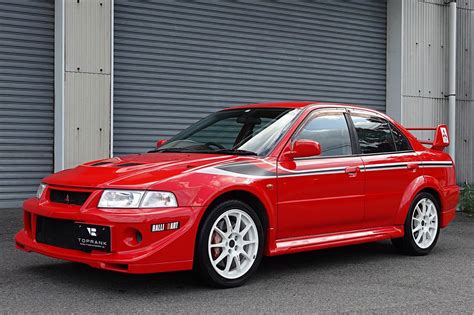 2000 Mitsubishi Lancer photo