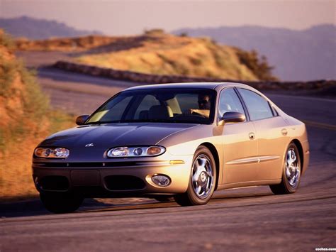 2000 Oldsmobile Aurora engine