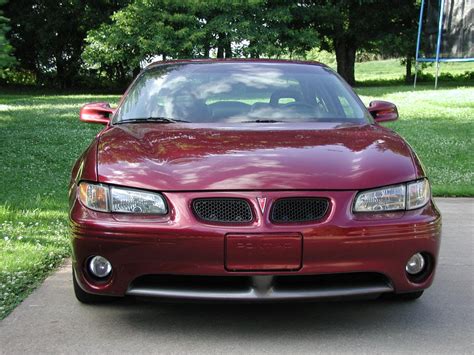 2000 Pontiac Grand prix photo