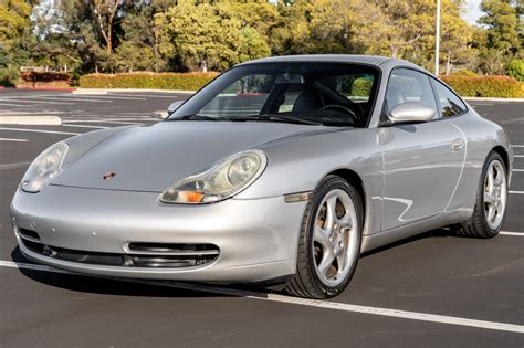 2000 Porsche 911 carrera photo