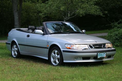 2000 Saab 9-3 convertible engine