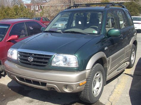 2000 Suzuki Grand vitara photo