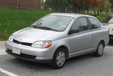 2000 Toyota Echo photo