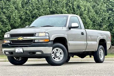 2001 Chevrolet 2500hd photo