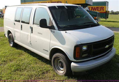 2001 Chevrolet Express 1500